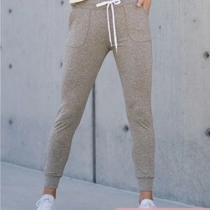 Heathered Cocoa Cozy Jogger Large